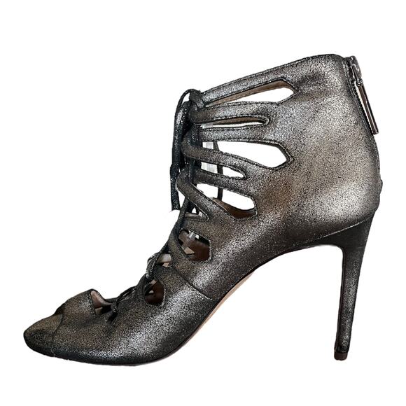 LOUISE ET CIE Caged Sandals Lo-Kacy Leather Silver Metallic Lace Up Zip 7.5 EUC - Picture 10 of 11